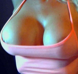 NURIA GOLD